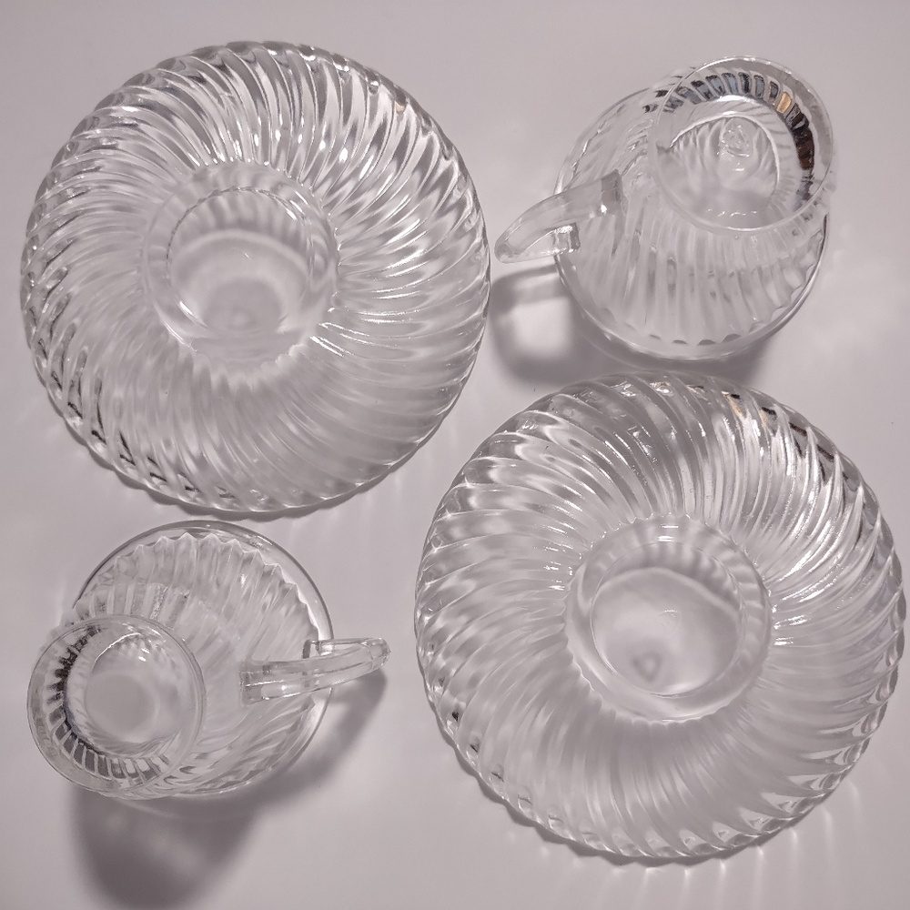 2 Sets Of Vintage Federal Glass "DIANA" Swirl Clear Demitasse Tea Cup & Saucer